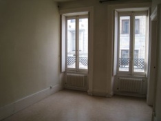 Appartement F5 et + - BESANCON CENTRE VILLE