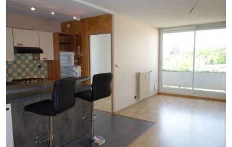 Appartement F1 - BESANCON QUARTIER ST-FERJEUX