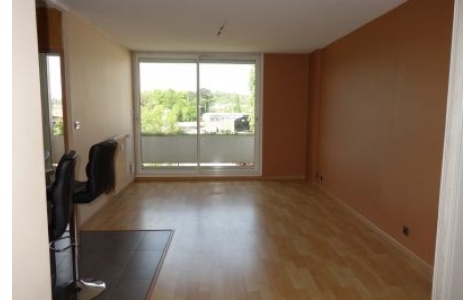 Appartement F1 - BESANCON QUARTIER ST-FERJEUX