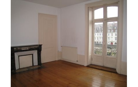 Appartement F2 - BESANCON CENTRE VILLE/BAS BATTANT