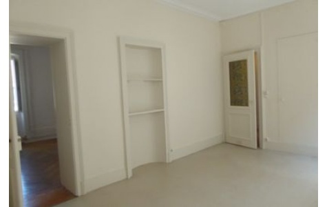 Appartement F4 - BESANCON CENTRE VILLE