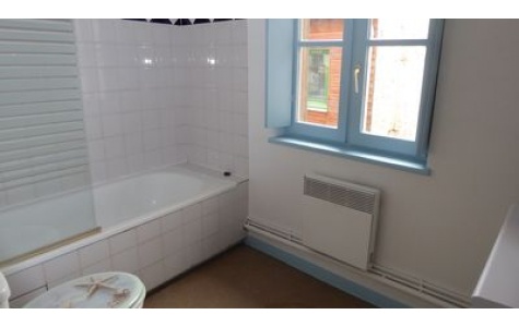 Appartement F1 bis - BESANCON QUARTIER CENTRE VILLE