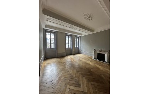 Appartement F4 - BESANCON CENTRE VILLE
