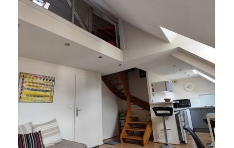 F2 MEUBLE - BESANCON CENTRE VILLE - PROCHE MEGEVAND