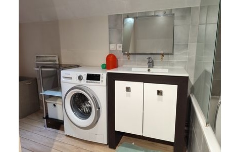 F2 MEUBLE - BESANCON CENTRE VILLE - PROCHE MEGEVAND