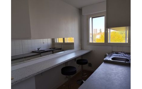 Appartement F1 - BESANCON PROCHE GARE VIOTTE