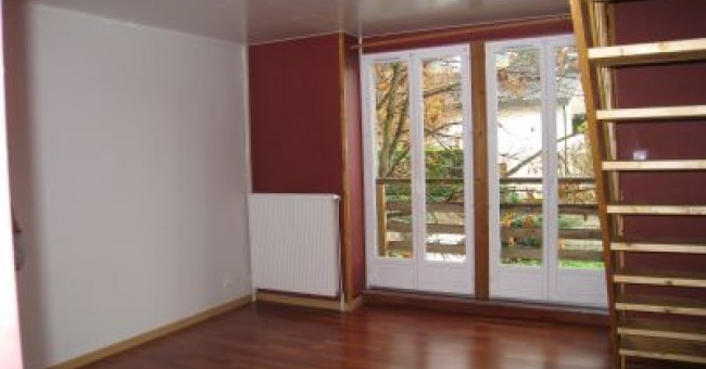 Appartement F2 - BESANCON QUARTIER ST-CLAUDE