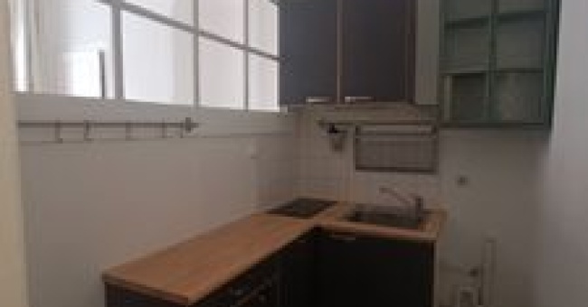 Appartement F1 bis - BESANCON CENTRE VILLE - BATTANT