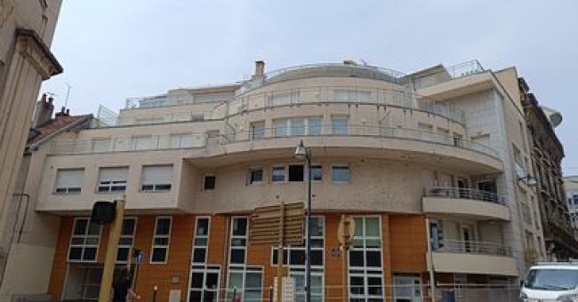 F2 MEUBLE - BESANCON HELVETIE - MOUILLERE